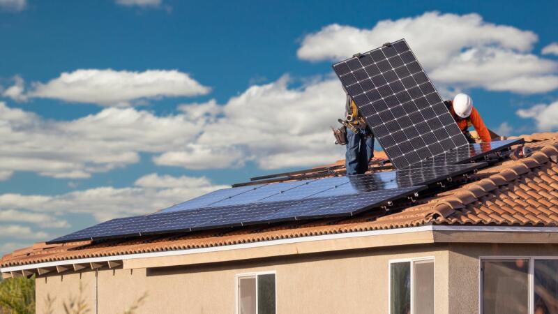 How Much Can You Save with the Installation of Solar Panels in Your Home?