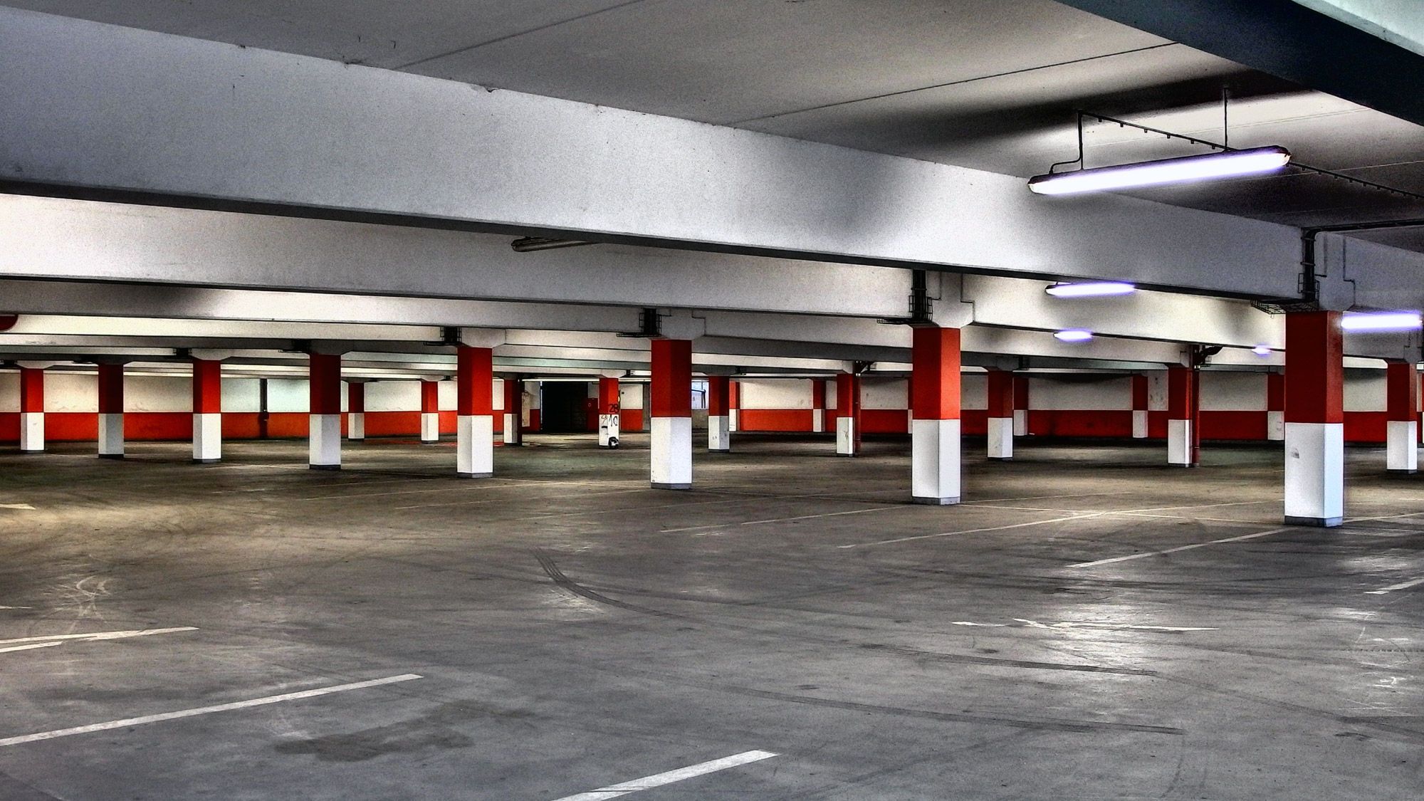 imagen Tres plantas de garages en Denia